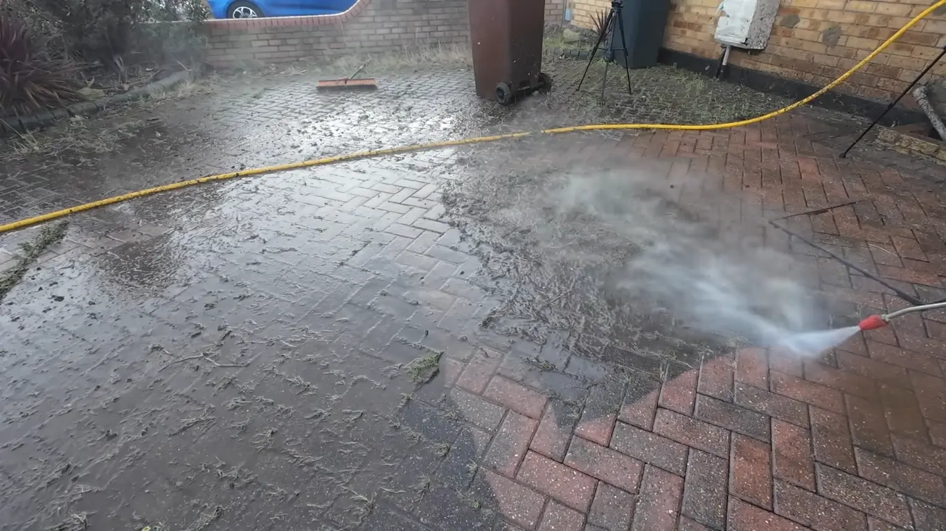 HOA Community Pressure Washing