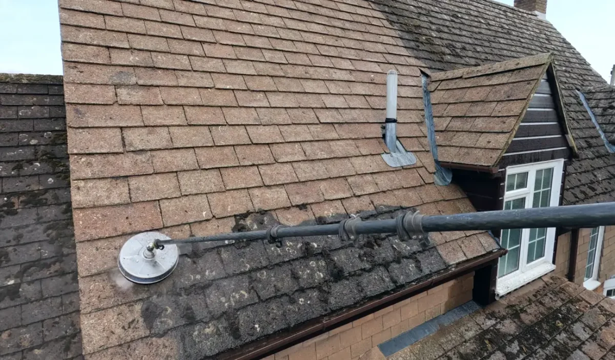 Roof Power Washing jacksonville